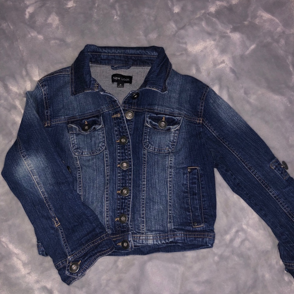 Short Style Jean Jacket - Picture 2 of 4